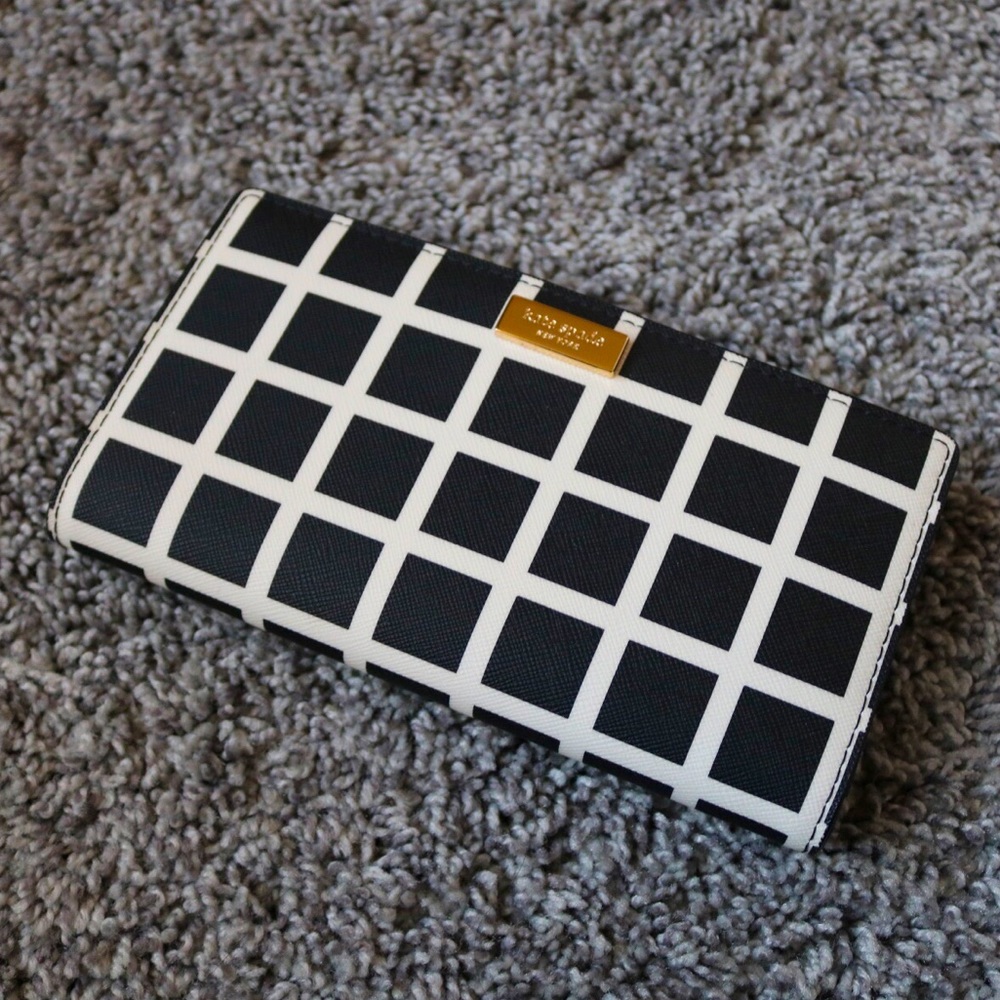 Kate Spade Wallet ♠️